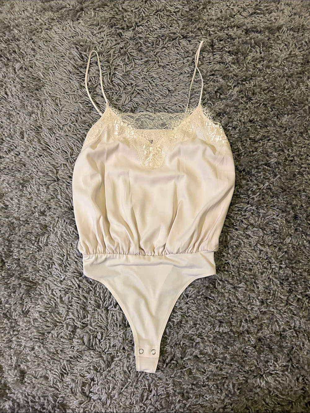Express Lace-Trim Satin Bodysuit in Ivory - NWOT Size XS